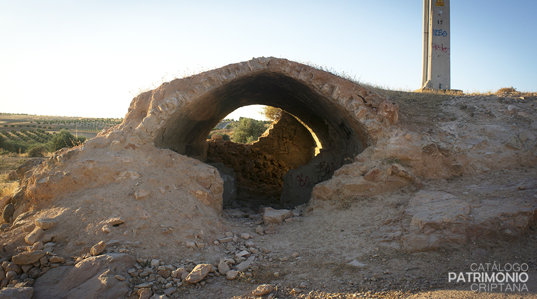Cueva-silo del Molino Horno de Poya